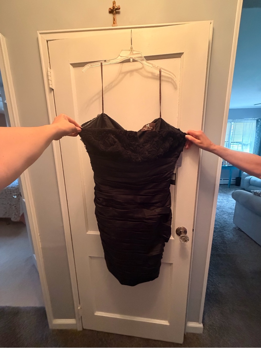 Monique Lhuillier Bridesmaids Black Strapless Ruched Mini Dress